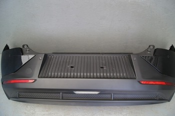 Kia EV6 задній бампер PDC комплектний. Фото 3