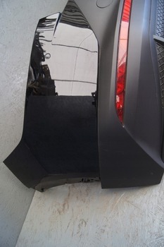 Kia EV6 задній бампер PDC комплектний. Фото 4